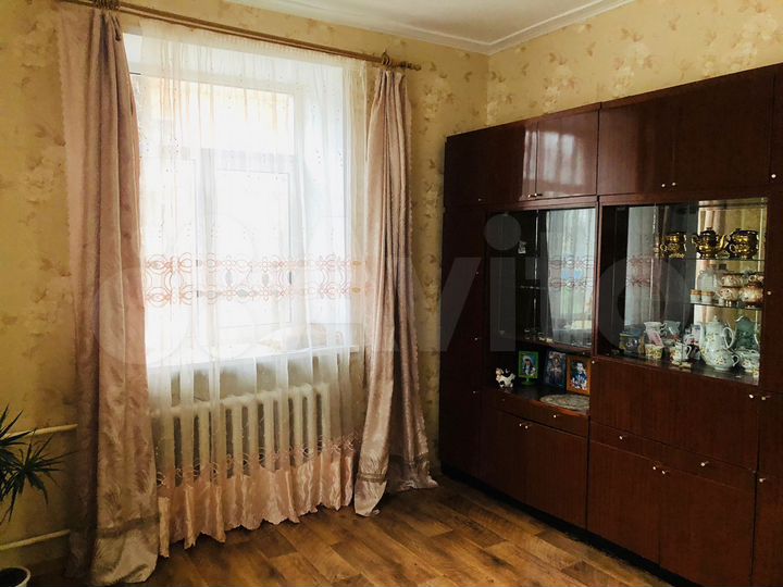 2-к. квартира, 44 м², 1/3 эт.