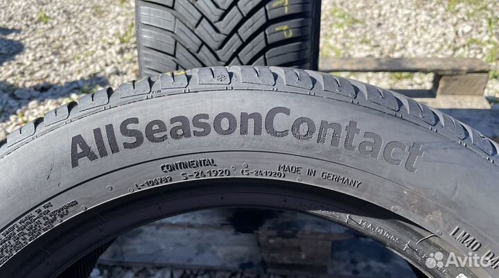 Continental AllSeasonContact 225/50 R17