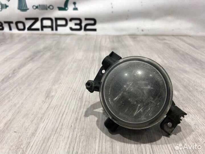 Птф правый Ford Focus седан qqdb 2007