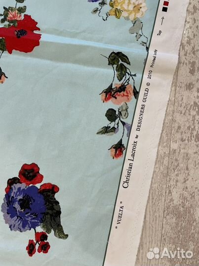 Отрез ткани италия