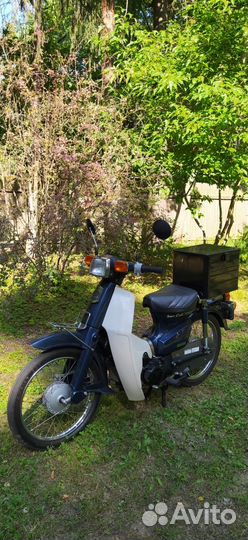 Honda Super Cub (castum)
