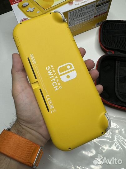 Nintendo switch Lite с играми