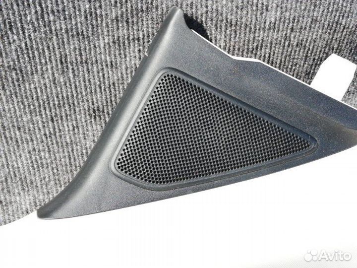 Обшивка стойки салона передняя правая Ford Kuga