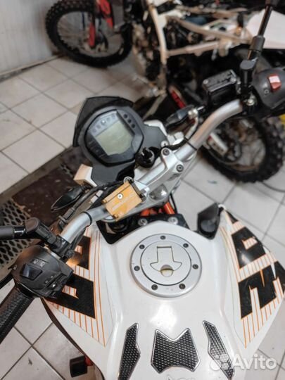KTM duke 390