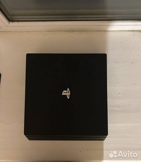 Sony playstation 4 pro 1tb