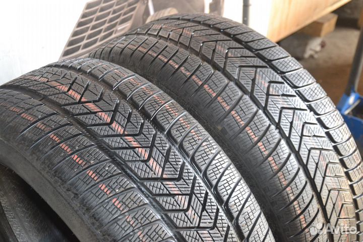 Pirelli Scorpion Winter 265/50 R20 111H