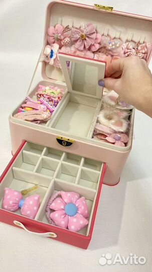 Шкатулка с аксессуарами для волос