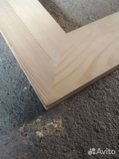 Деревянные рамы для картин и панно