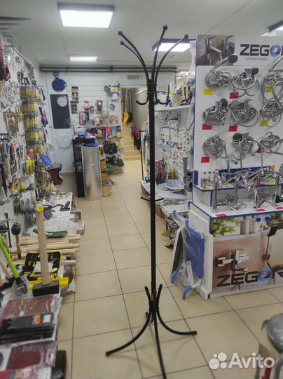 Вешалка напольная