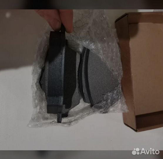 Тормозные передние колодки для всех Автомобилей