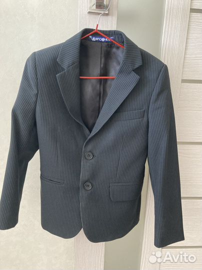 Школьный костюм