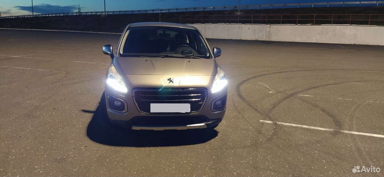 Peugeot 3008 1.6 MT, 2015, 500 км