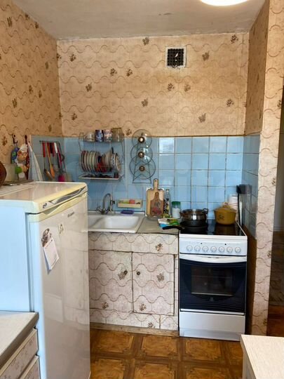 3-к. квартира, 75,8 м², 1/15 эт.