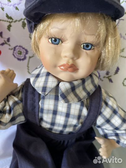 Кукла фарфоровая коллекционная Германия