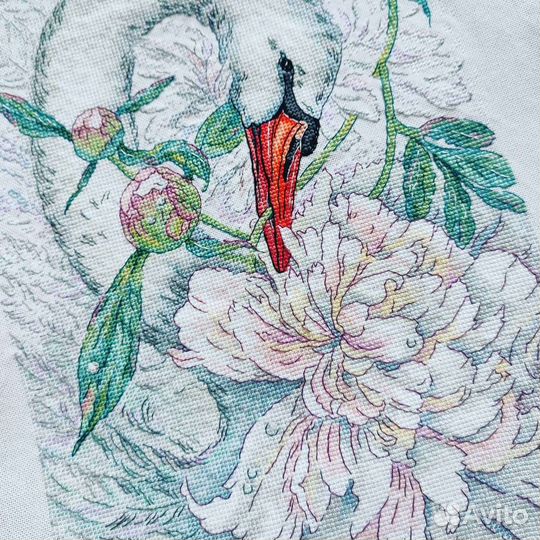 Картина, вышивка крестом, лебедь, пионы