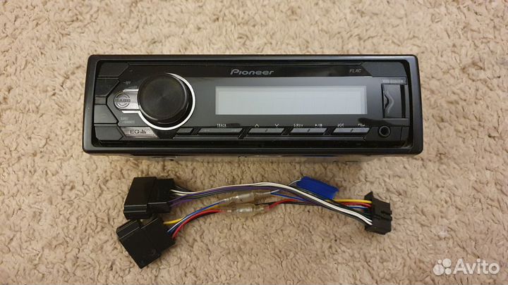 Магнитола Pioneer MVH-S110UBW с блютузом