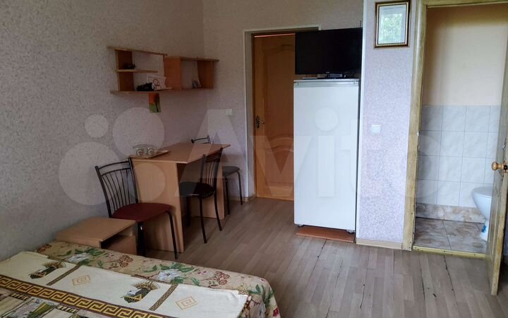 Комната 16 м² в 2-к., 2/2 эт.