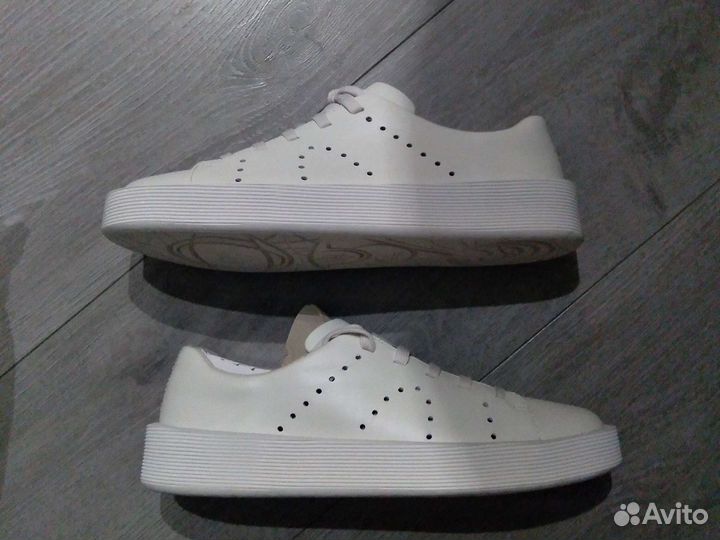 Кроссовки Camper