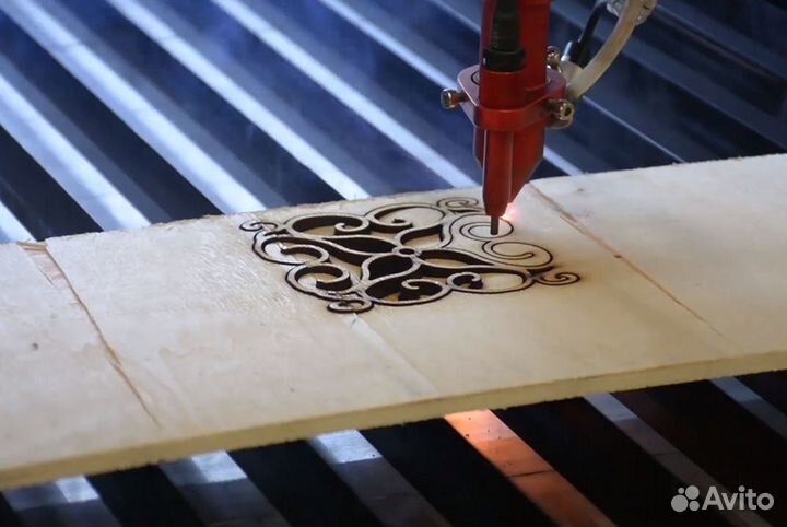 Лазерная резка неметалла, гравировка