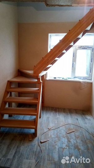 Лестница для внутреннего или наружного помещения