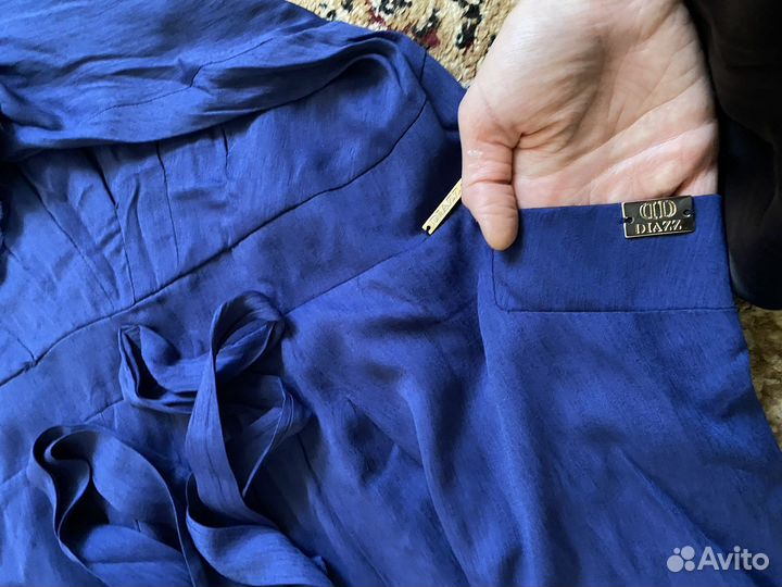 Платье женское новое 42