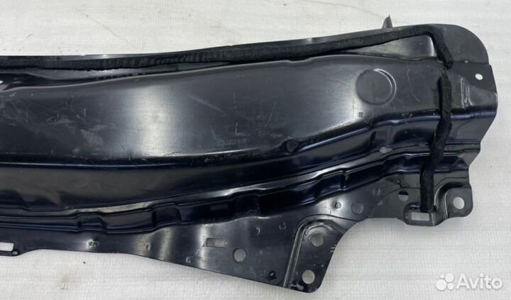 Водосток под жабо Тoyota Camry V50/V55 2011-2018