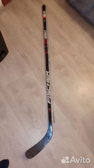 Клюшка хоккейная правый хват