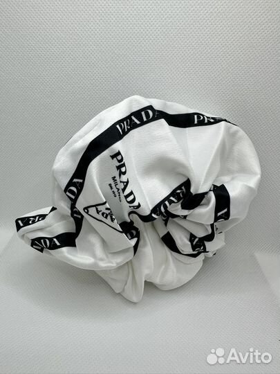 Резинка для волос prada
