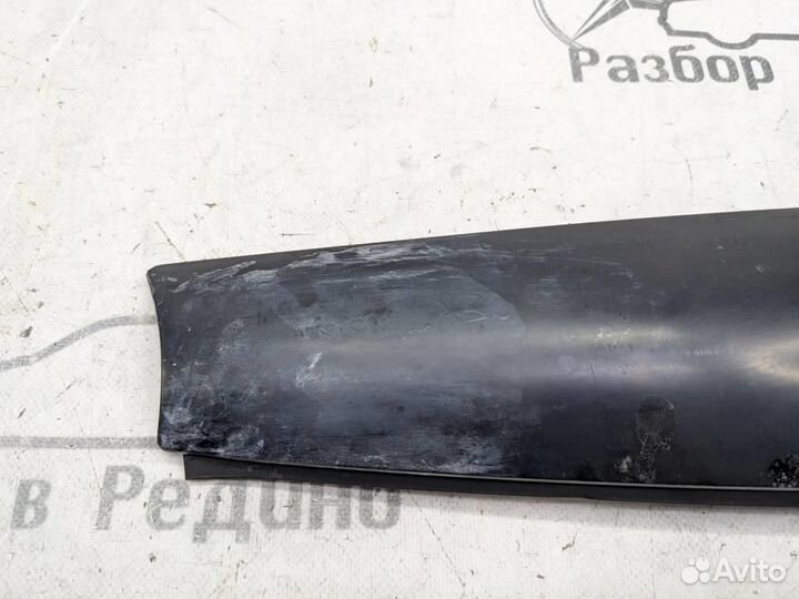 Накладки задних стоек w163 ML-class 612.963 11