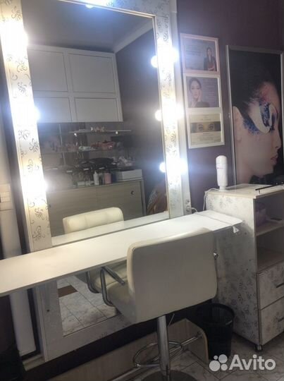 Мебель для салона красоты бу