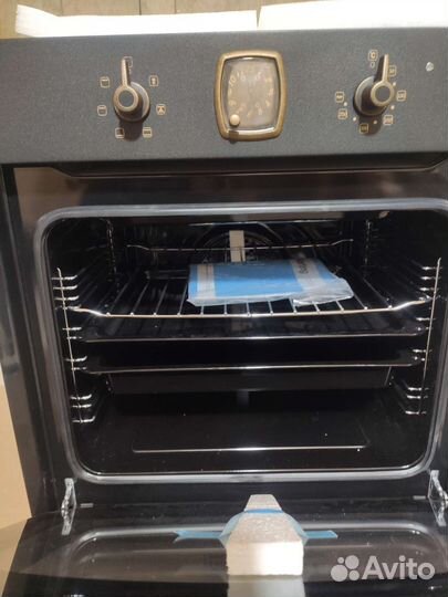 Электрический духовой шкаф Korting OKB 460 RN