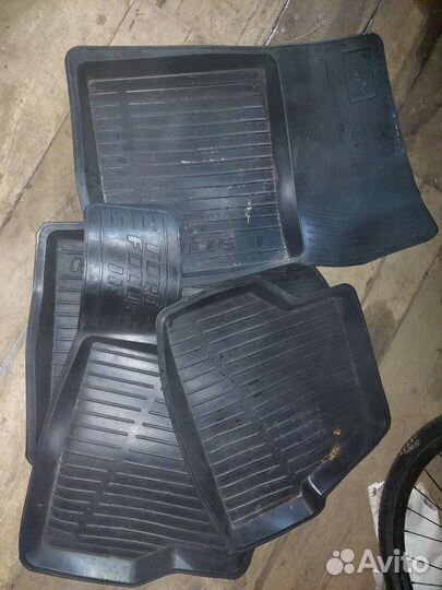 Полики резиновые ford focus 2