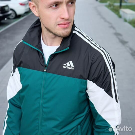 Спортивный костюм adidas в стиле 90х