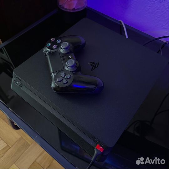 Sony PS4 slim 1tb ssd