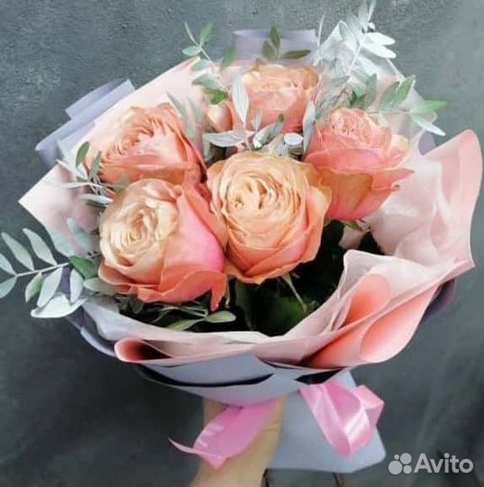 Букет из персиковых роз цветы и подарки с доставко