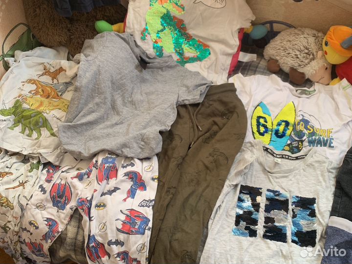 Куртки со штанами,футболки