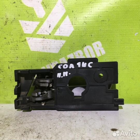 Ручка двери передней внутренняя правая Хендай Со