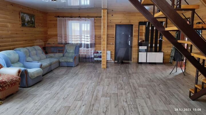 Коттедж 180 м² на участке 15 сот.