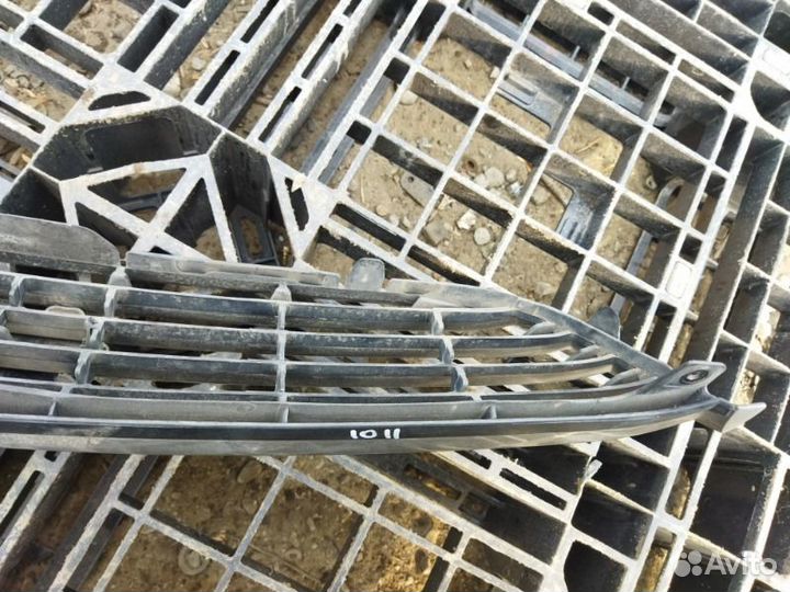 Решетка радиатора Toyota Soarer UZZ40 3uzfe 2003