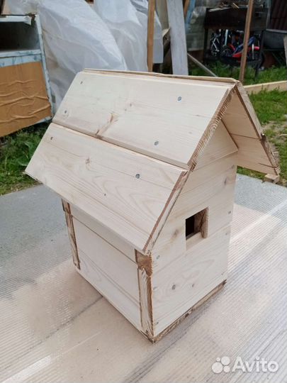 Изделия из дерева для сада