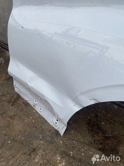 Задняя левая дверь джили кулрей