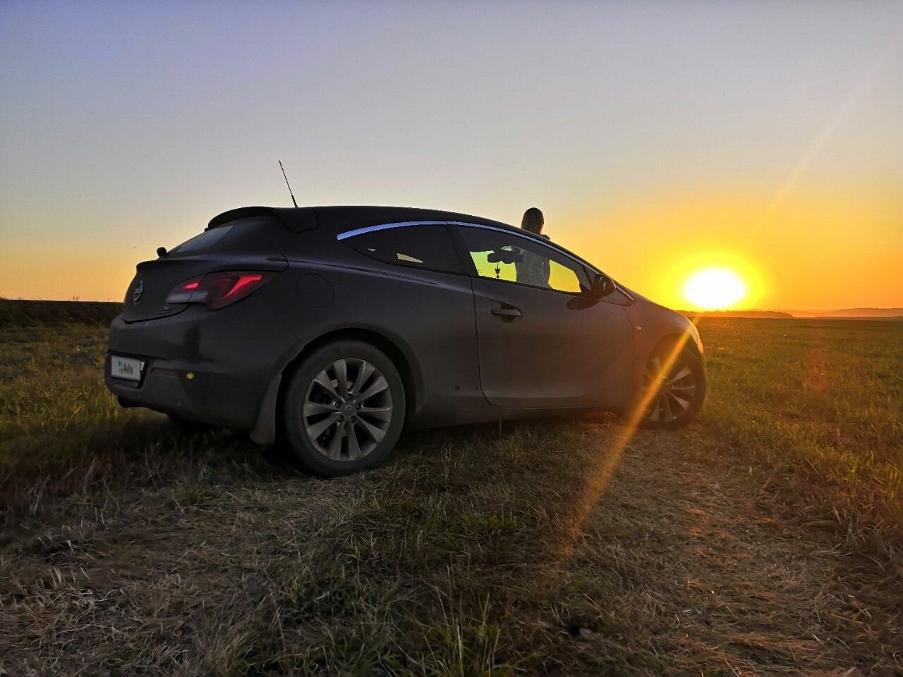Opel Astra GTC: фото владельца