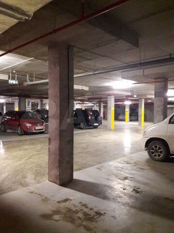 Машиноместо, 13 м²