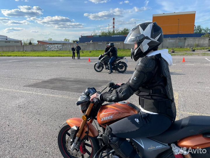 Мотоинструктор. Мотошкола. Категория А