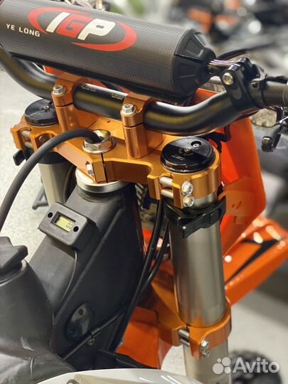 Мотоцикл GR8 F250A-M (4T 175FMM) Enduro lite