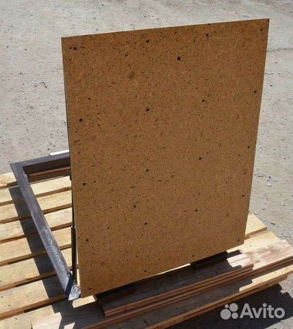 Напольный люк в подвал