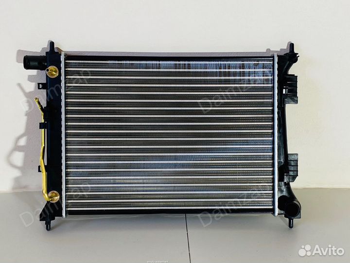 Радиатор охлаждения Hyundai Solaris АКПП 11-16