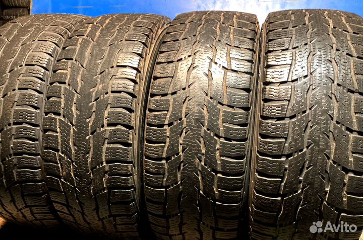 Nokian Tyres Hakkapeliitta CR3 235/65 R16C