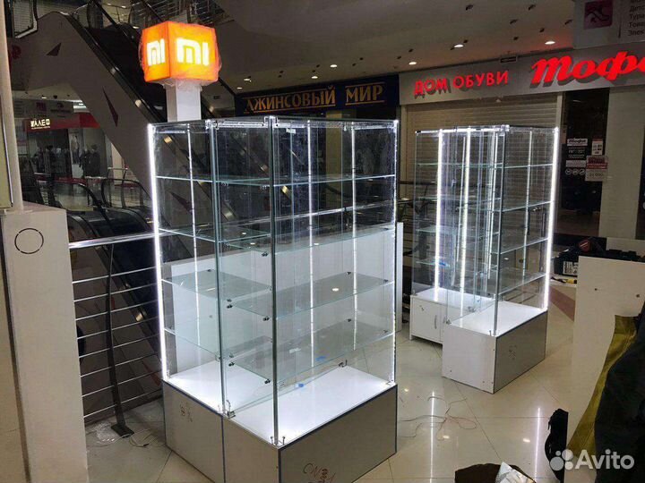 Витрины из стекла новые
