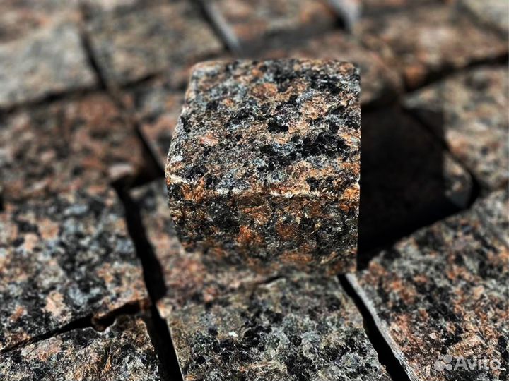 Брусчатка из цветных гранитов